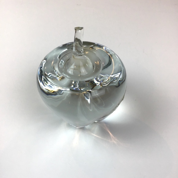 Glass Apple Paperweight Vintage Marked Carnevale - Picture 7 of 9